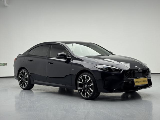 BMW 2 Series 2025 car image #4