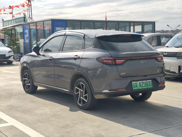 哪吒汽车 哪吒AYA 2024 汽车图片 #4