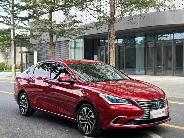 Changan Eado EV 2018 #4 Changan Eado EV 2018 image de voiture #4