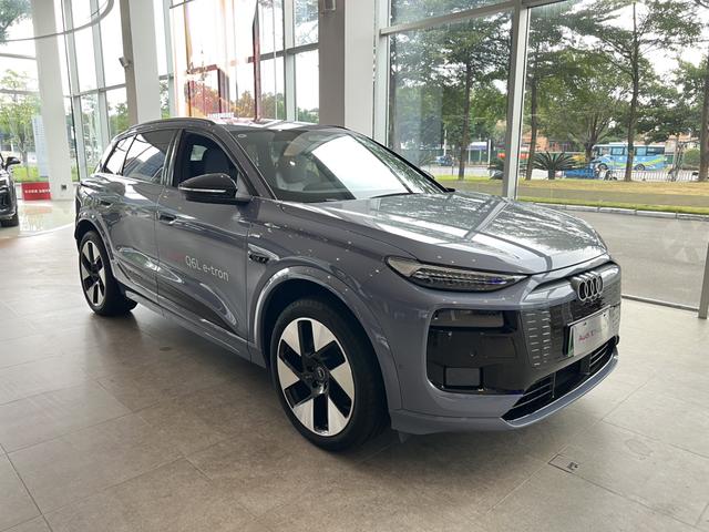 Audi Q6L Sportback e-tron 2025 #4 Audi Q6L Sportback e-tron 2025 car image #4