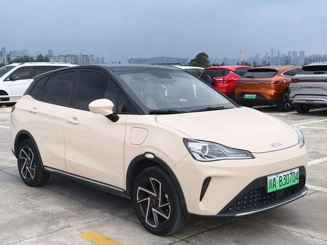 哪吒汽车 哪吒AYA 2023 汽车图片 #4