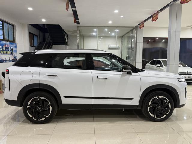 Chery Tiggo7 C-DM 2025 car image #4