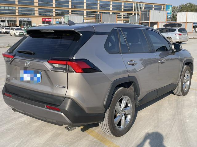 Toyota RAV4 Hybird E+ 2022 #4 Toyota RAV4 Hybird E+ 2022 car image #4