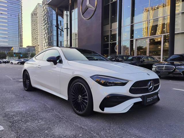 Mercedes-Benz CLE AMG 2024 immagine di auto #4