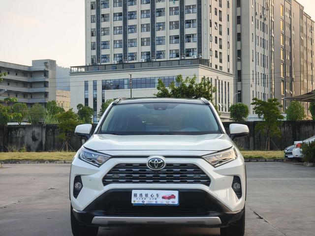 Toyota RAV4 Hybird E+ 2020 #4 Toyota RAV4 Hybird E+ 2020 immagine di auto #4