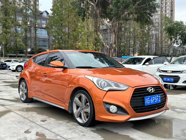 Hyundai Veloster 2012 #4 Hyundai Veloster 2012 car image #4