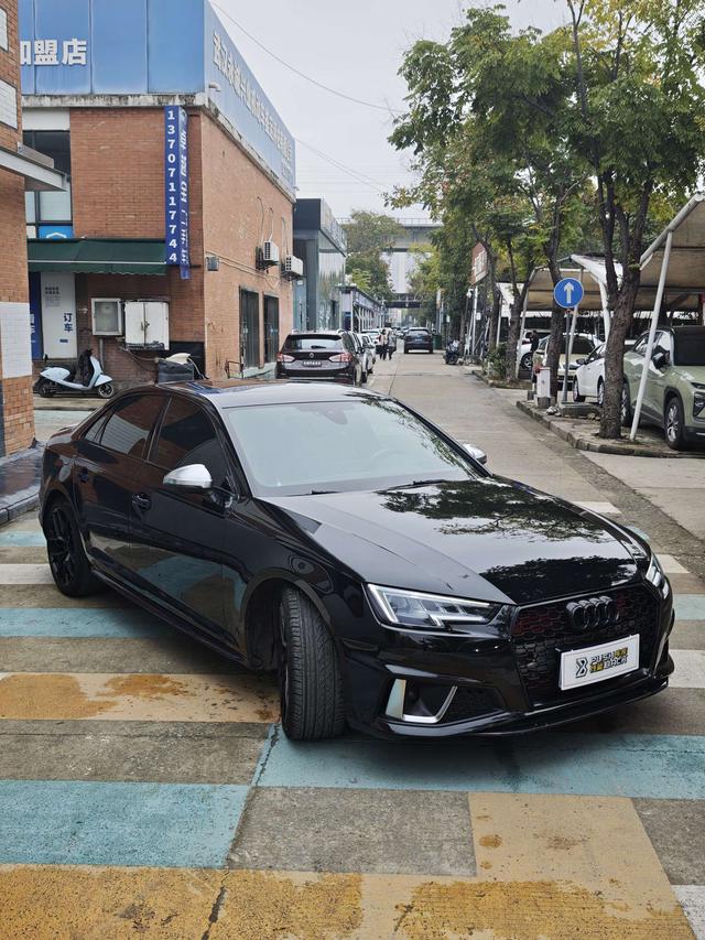 Audi S4 2019 imagem de carro #4