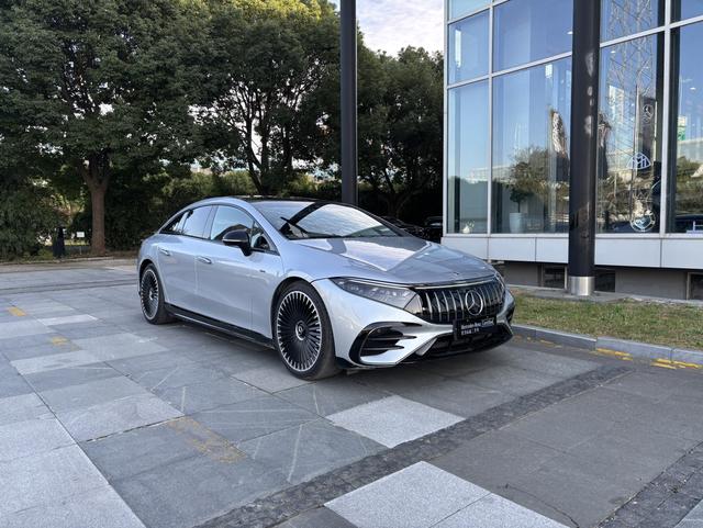 Mercedes-Benz EQS AMG 2024 imagen de coche #4