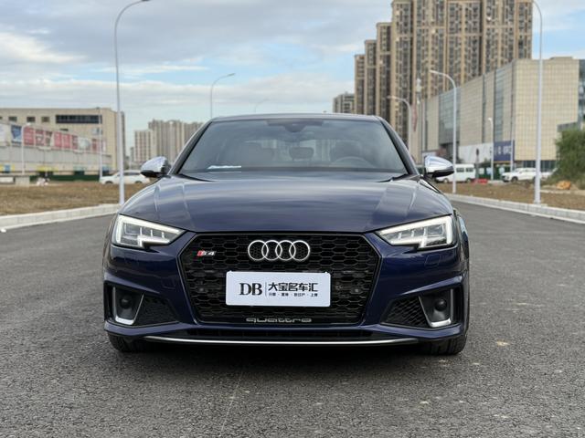 Audi S4 2019 car image #4