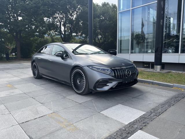 Mercedes-Benz EQS AMG 2025 imagen de coche #4