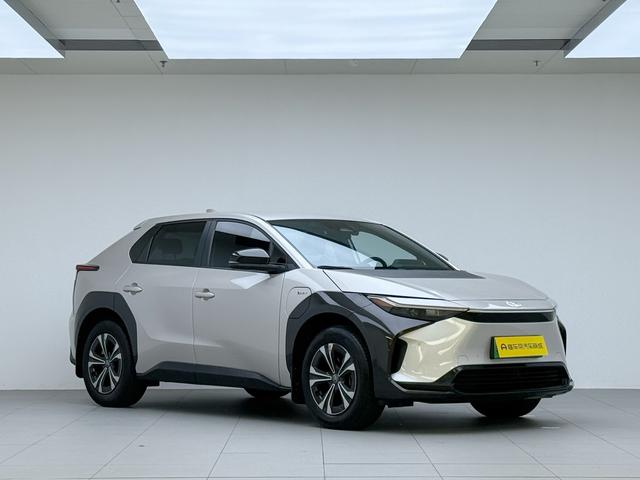 丰田 铂智4X 2023 汽车图片 #4