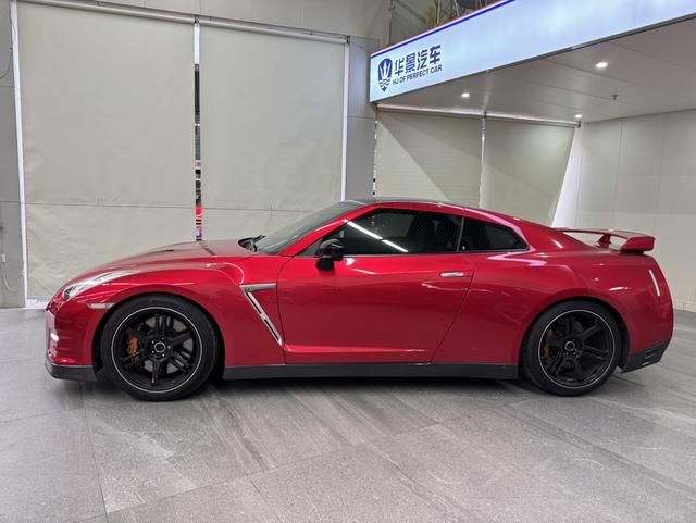 日产 日产GT-R 2015 汽车图片 #4