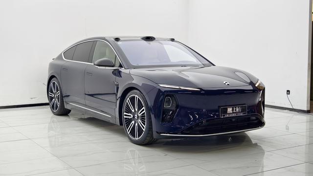 蔚来 蔚来ET9 2025 汽车图片 #4
