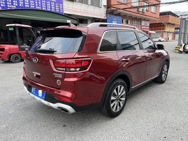 Kia Sorento 2018 immagine di auto #4