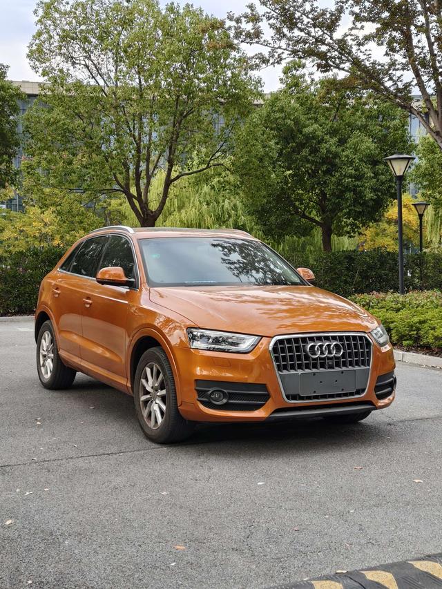 Audi Q3 (Imported) 2012 car image #4