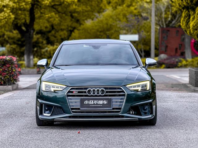 Audi S4 2019 صورة سيارة #4