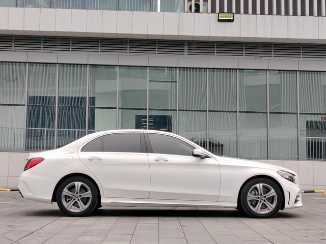 Mercedes-Benz Viano (Imported) 2019 car image #4