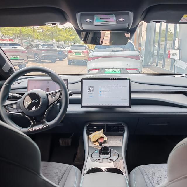 BYD Seal 06GT 2025 car image #4