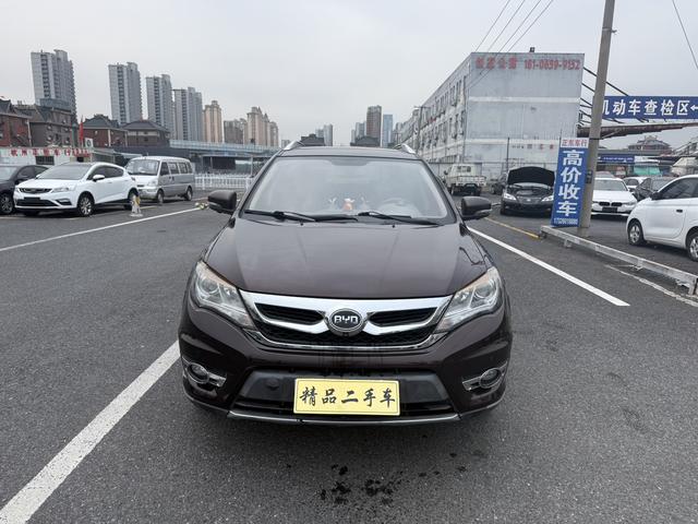 BYD e6 2016 #4 BYD e6 2016 car image #4