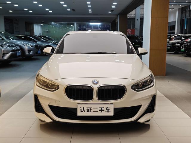 BMW i4 M50 2019 car image #4