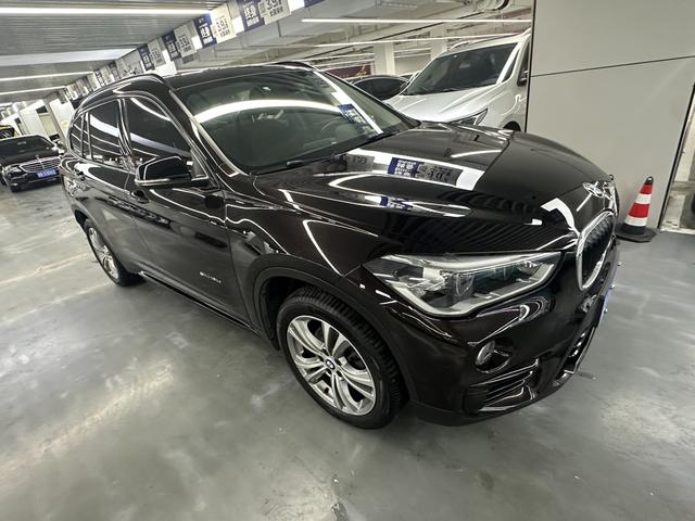 BMW i5 M60 2017 #4 BMW i5 M60 2017 car image #4