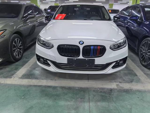 BMW X7 M60i 2017 imagen de coche #4