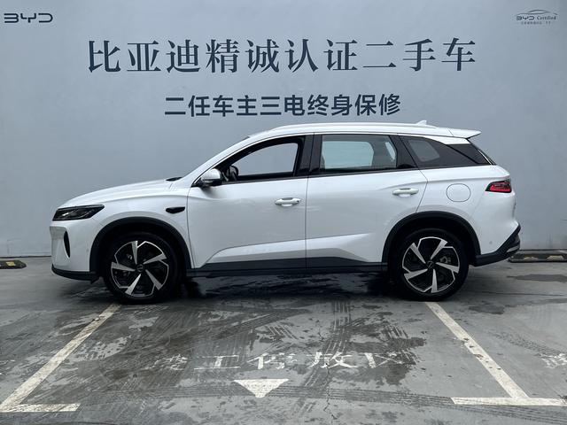 BYD Sea Lion 05 DM-i 2025 #4 BYD Sea Lion 05 DM-i 2025 car image #4