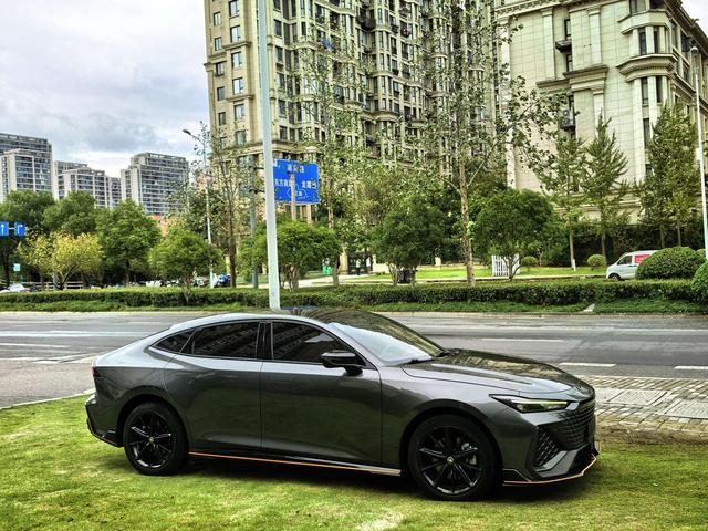 Changan CS55 EV 2022 car image #4