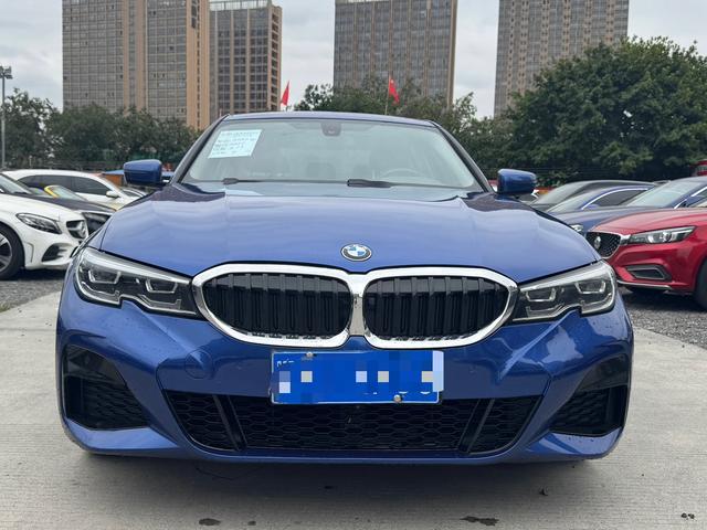 BMW i7 M70L 2020 immagine di auto #4