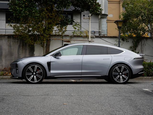 蔚来 蔚来ET9 2025 汽车图片 #4