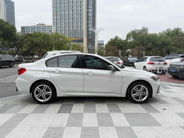 BMW 1 Series M 2022 #4 BMW 1 Series M 2022 car image #4
