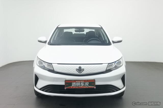 Livan Maple 60S 2023 imagen de coche #4