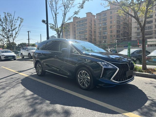 Forthing Yacht 2023 #4 Forthing Yacht 2023 car image #4