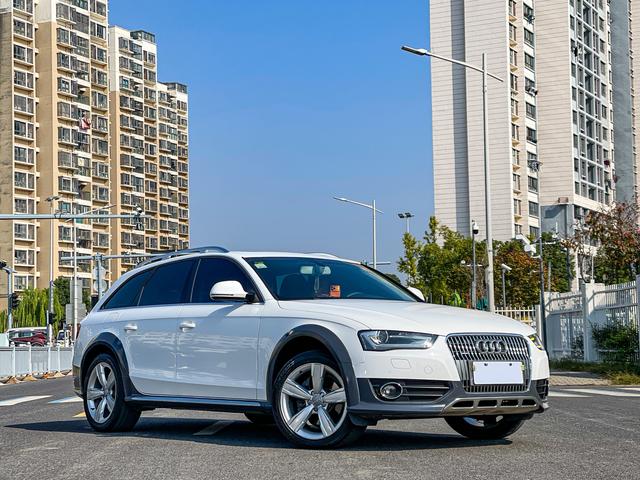 Audi A4 (Imported) 2016 car image #4