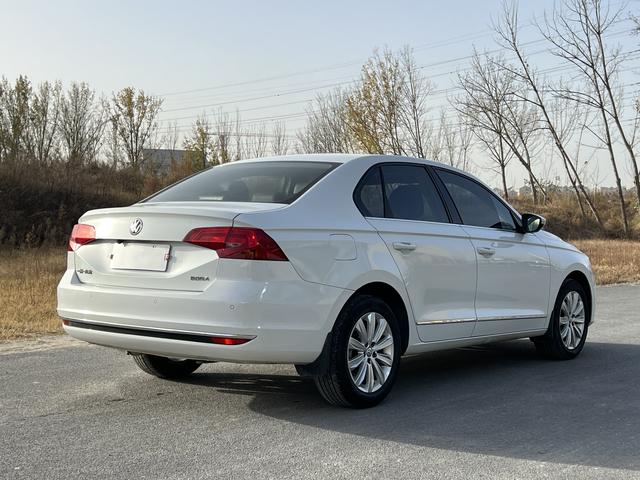 Volkswagen Bora 2017 imagen de coche #4