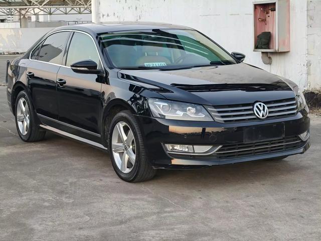 Volkswagen Passat 2012 #4 Volkswagen Passat 2012 car image #4