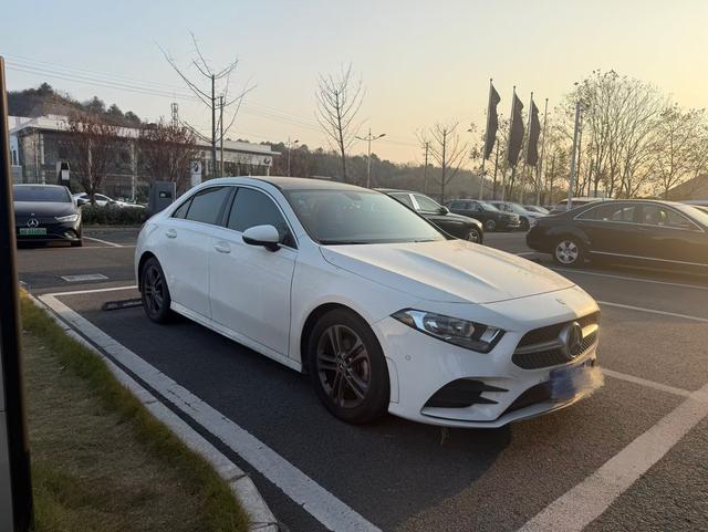Mercedes-Benz A Class 2020 car image #4