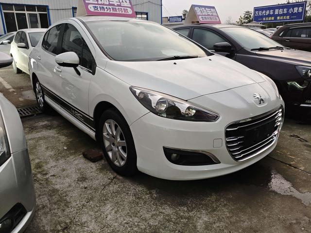 Peugeot 308 2016 car image #4