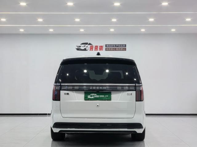 Zeekr 2023 car image #4