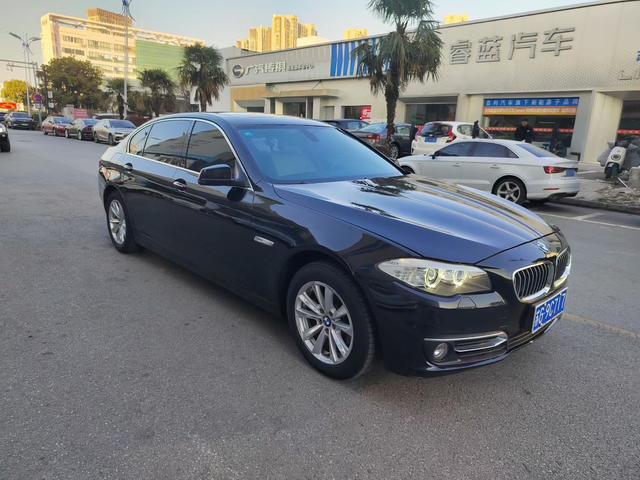 BMW 5 Series 2012 #4 BMW 5 Series 2012 car image #4