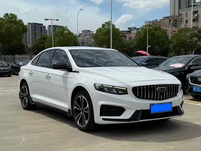 GEELY Preface 2022 car image #4