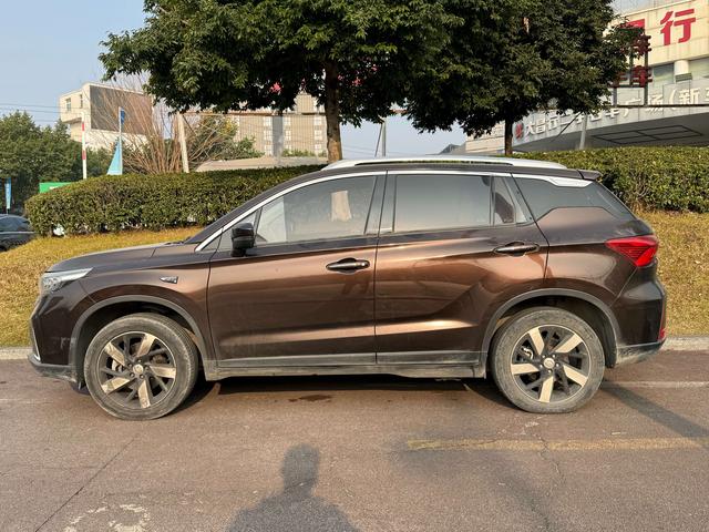 GAC ix4 2018 #4 GAC ix4 2018 car image #4