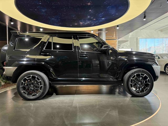 Tank 700 New Energy 2024 immagine di auto #4