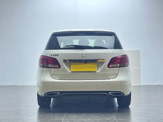 Mercedes-Benz B Class 2019 car image #4