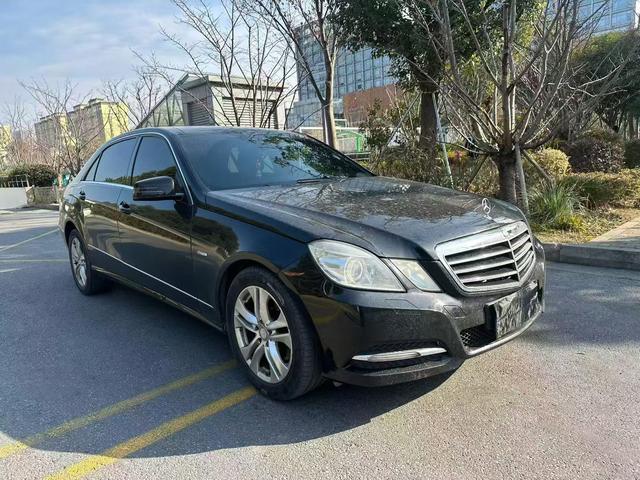 Mercedes-Benz E Class 2011 #4 Mercedes-Benz E Class 2011 car image #4