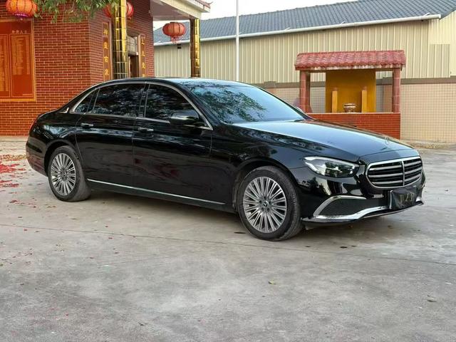 Mercedes-Benz E Class 2020 car image #4