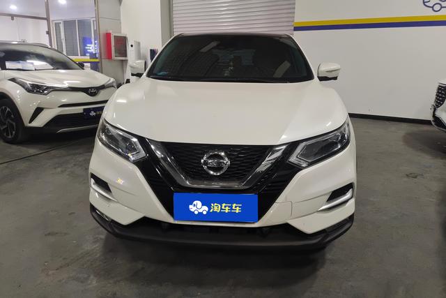 Nissan 2021 car image #4