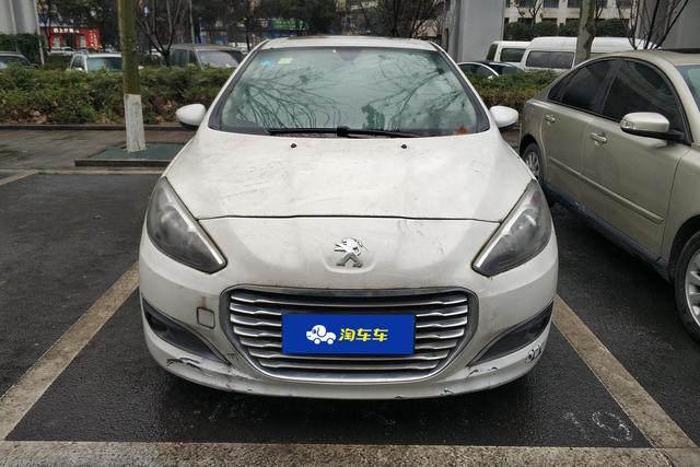 Peugeot 308 2015 car image #4