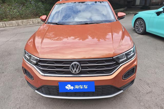 Volkswagen T-Roc 2018 car image #4
