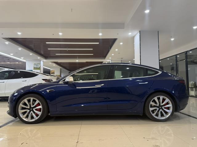 Tesla Model 3 2020 #4 Tesla Model 3 2020 car image #4